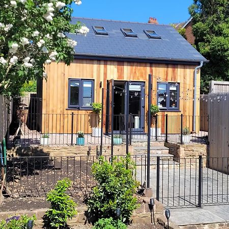 Forest Cedar Lodge, Forest Of Dean Cinderford Екстериор снимка