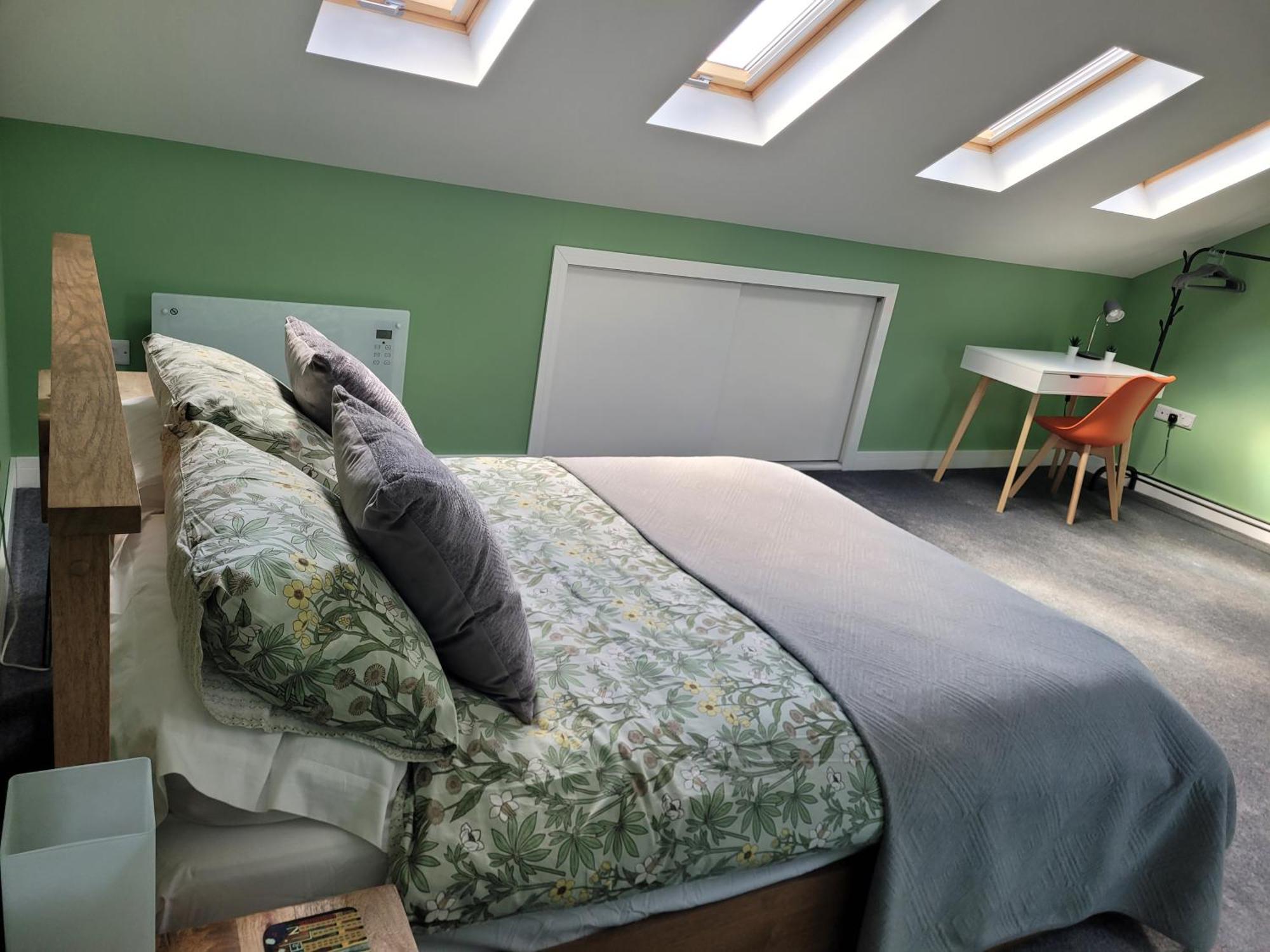Forest Cedar Lodge, Forest Of Dean Cinderford Екстериор снимка